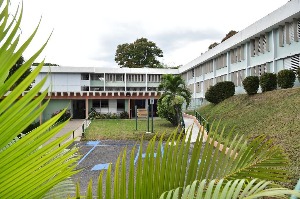Hostal Universitario ซาน เกรมาน ภายนอก รูปภาพ
